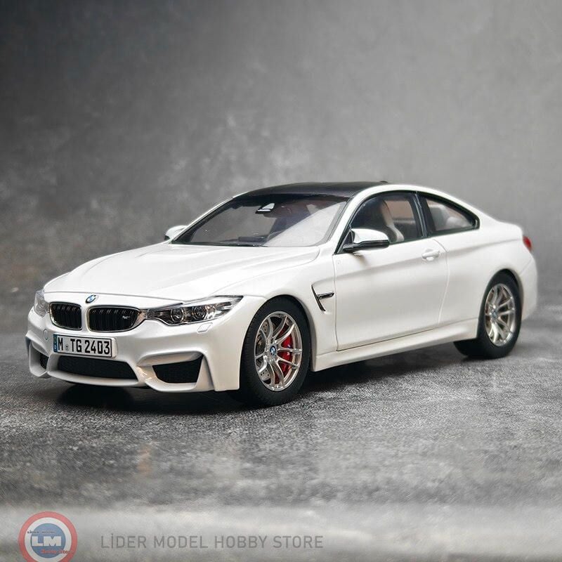 1:18 Paragon BMW M4 F82
