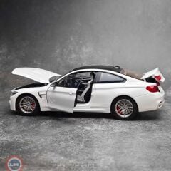 1:18 Paragon BMW M4 F82
