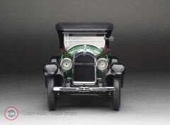 1:18 SunStar 1925 Buick Model 25