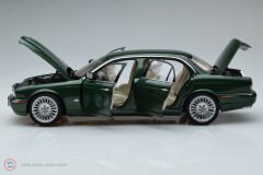 1:18 2003 JAGUAR XJ6 (X350)