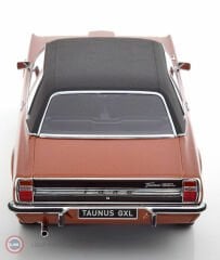 1:18 1971 Ford Taunus GT Sedan with vinylroof
