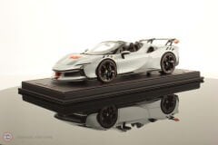 1:18 2024 Ferrari SF90 XX STRADALE SPIDER - CON VETRINA - WITH SHOWCASE