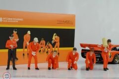 1:18 TSM Jagermeister Team Figür Seti