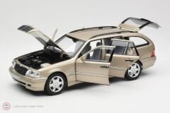 1:18 Norev 1997 Mercedes Benz C-Class T-Model