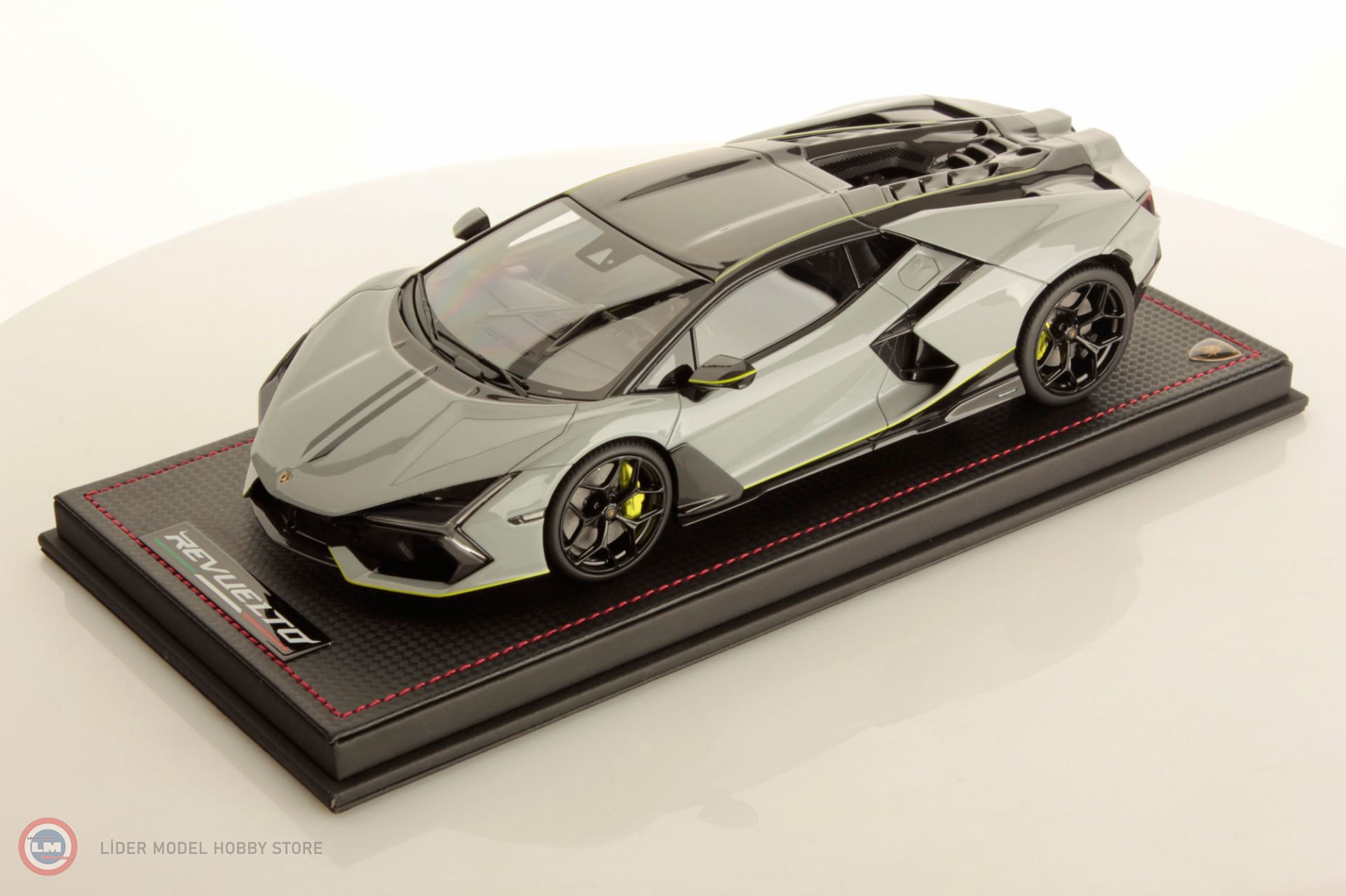 1:18 2023 Lamborghini REVUELTO HYBRID - CON VETRINA - WITH SHOWCASE