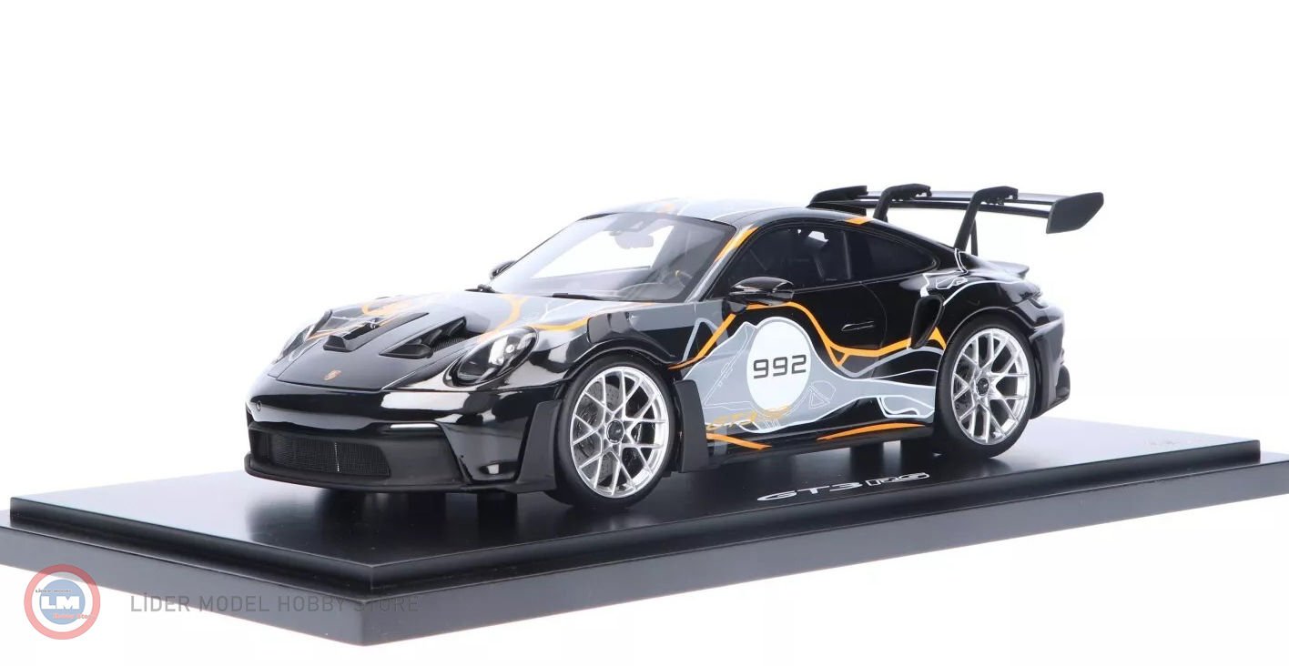 1:18 2023 Porsche 911 992 GT3 RS #992 COUPE WEISSACH TEST TRACK - WITH SHOWCASE