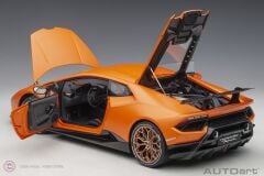 1:12 Autoart 2017 Lamborghini Huracan Performante