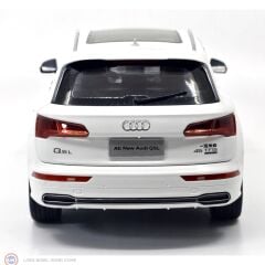1:18 Paudi 2018 Audi Q5 L - SUV - White