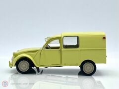 1:18 1966 Citroen 2CV Fourgonnette AK350