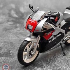 1:12 Aoshima Honda NSR 250R
