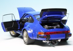1:18 1976 Porsche 911 934 Turbo RSR Racing Street