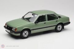 1:18 MCG 1981 Opel Ascona C