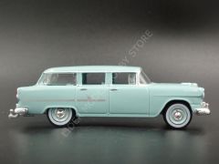 1:64 1955 Chevrolet Nomad Two Ten Townsman