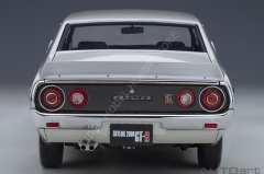 1:18 1973 Nissan Skyline GT-R (KPGC110)