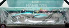 1:18 Spark 2024 Mercedes Benz AMG PETRONAS Formula One Team #44 F1 W15