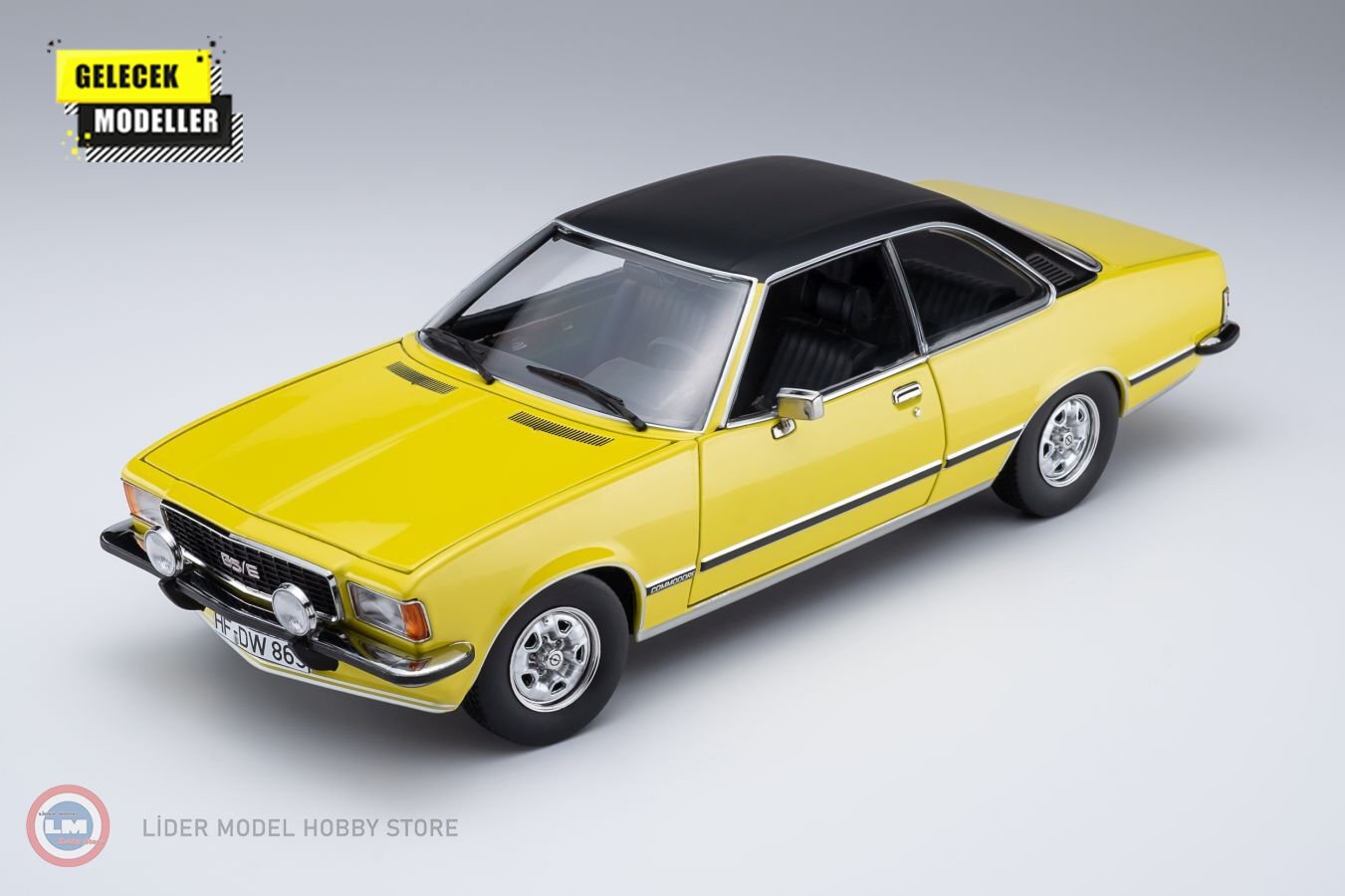 1:18 1975 Opel Commodore Coupe GS/E