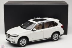 1:18 Paragon BMW X5 F15