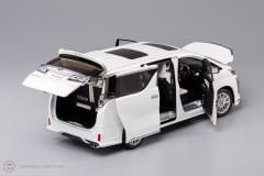 1:18 2021 Toyota Vellfire (LHD) - white