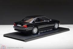 1:18 KK Scale 1994 BMW 740i E38