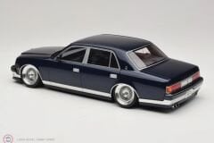1:18 OTTO 2008 TOYOTA CENTURY V12 STANCE - BLUE MICA