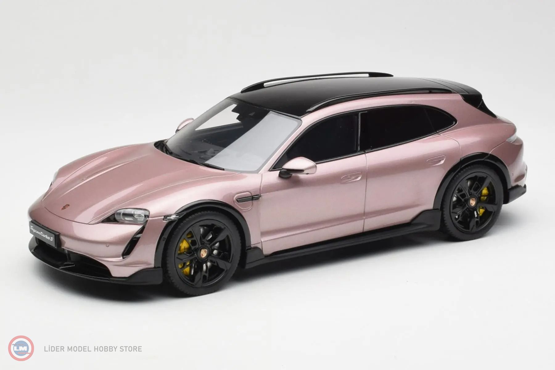 1:18 2022 Porsche Taycan Turbo S Cross Turismo Pink