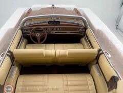 1:18 BOS Model 1976 Cadillac Eldorado Convertible / Bronze