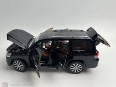 1:18 Keng Fai Toyota Land Cruiser LC200 Black