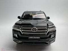 1:18 Keng Fai Toyota Land Cruiser LC200 Black