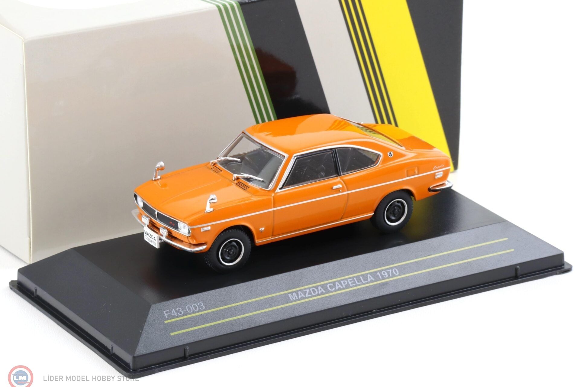 1:43 FIRST43 1970 Mazda Capella