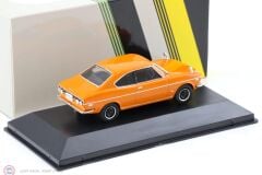 1:43 FIRST43 1970 Mazda Capella