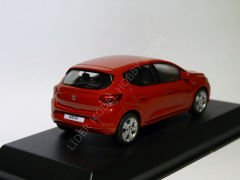 1:43 2021 Dacia Sandero