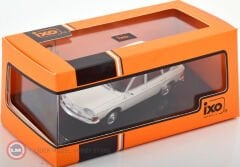 1:43 IXO 1970 Volkswagen 411 LE