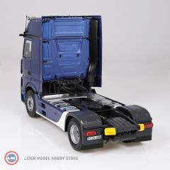 1:18 Mercedes-Benz Actros GigaSpace 4x2 blue with stripes