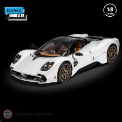 1:8 Pagani Utopia Bianco Perla Bausatz Kit