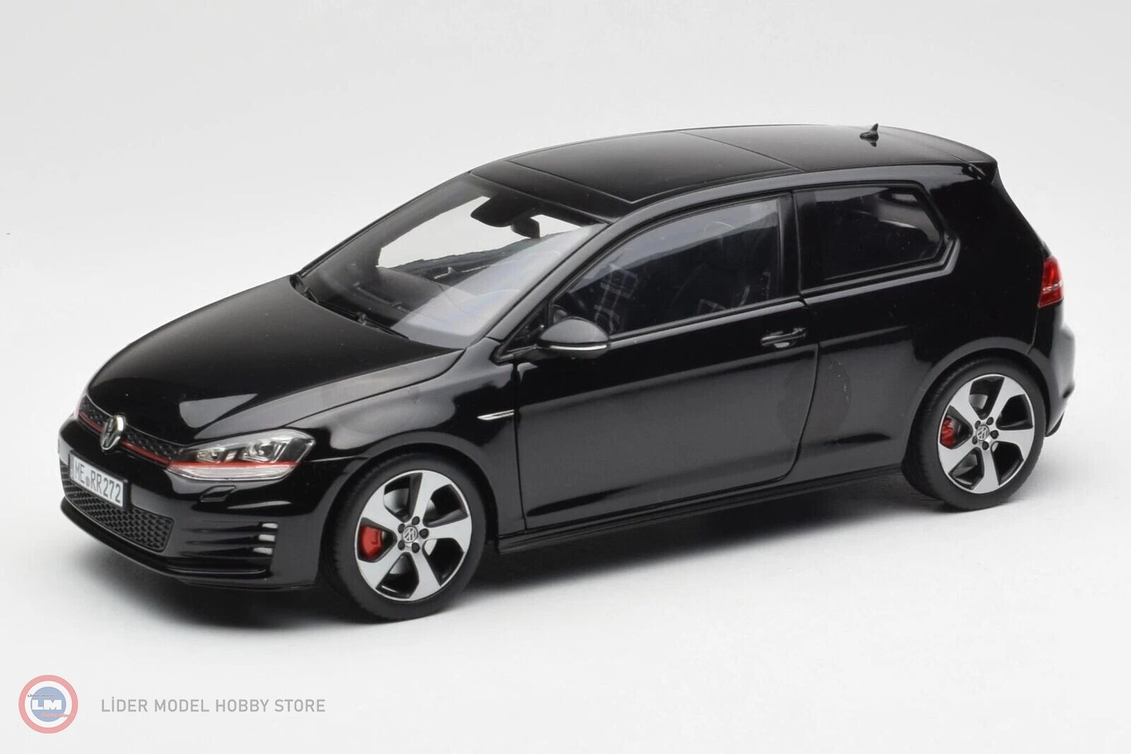 1:18 Norev 2013 Volkswagen Golf 7 GTI