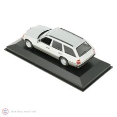 1:43 Maxichamps 1990 Mercedes Benz 300 TE (S124) - W124 T Model