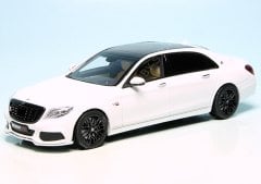 1:43 2016 Mercedes Benz Maybach S 600 Brabus 900