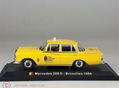 1:43 1966 Mercedes Benz 200 Bruxelles Taxi