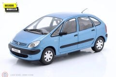 1:24 WhiteBox 1999 Citroen Xsara Picasso