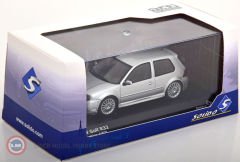 1:43 2003 Volkswagen Golf IV R32