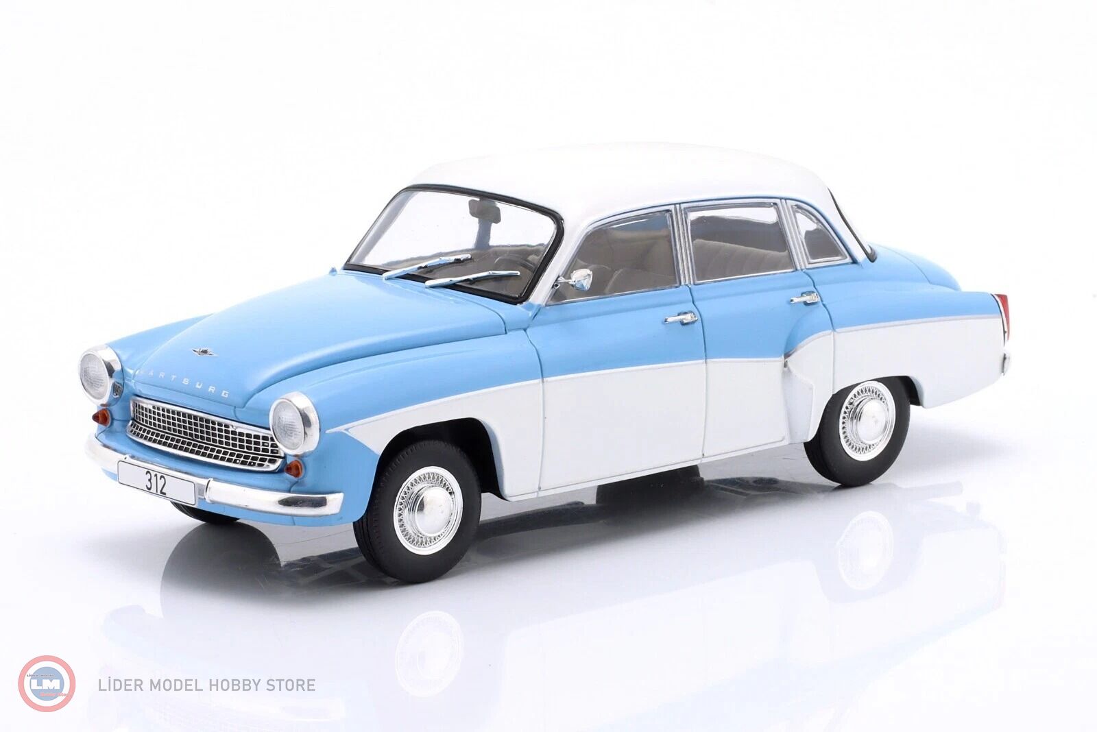 1:24 WhiteBox  1965 Wartburg  312