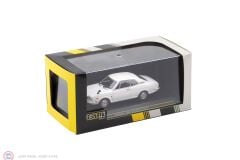 1:43 FIRST43 1970 Honda 1300 Coupe 9