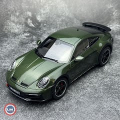 1:18 Norev 2023 Porsche 911 992 3.0 Coupe Dakar