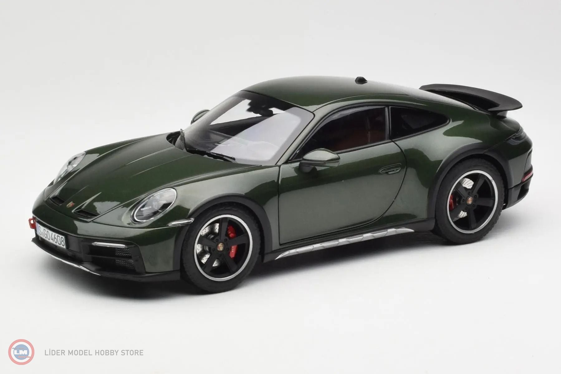 1:18 Norev 2023 Porsche 911 992 3.0 Coupe Dakar
