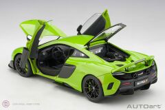 1:18 2016  McLaren 675 LT  - green