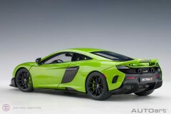 1:18 2016  McLaren 675 LT  - green