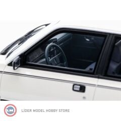 1:18 OTTO 1989 Peugeot 505 V6