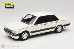 1:18 OTTO 1989 Peugeot 505 V6