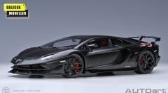 1:18 Autoart 2019 Lamborghini Aventador SVJ (Nero Nemesis Matt Black)