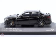 1:43 2019  Alfa Romeo Giulia QV